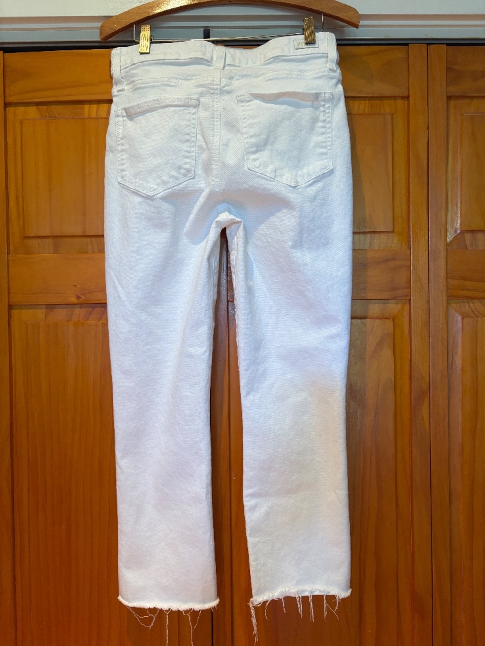 Paige Cindy Crop White Jeans, Size 29 Raw Hem - Picture 2 of 11